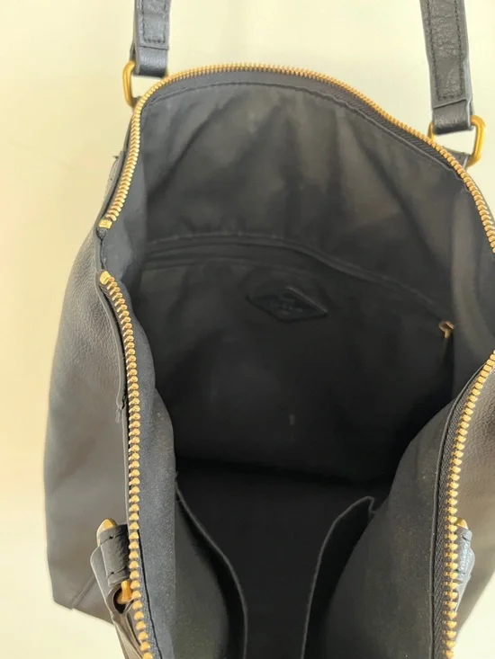 Fossil tote - Picture 4 of 4